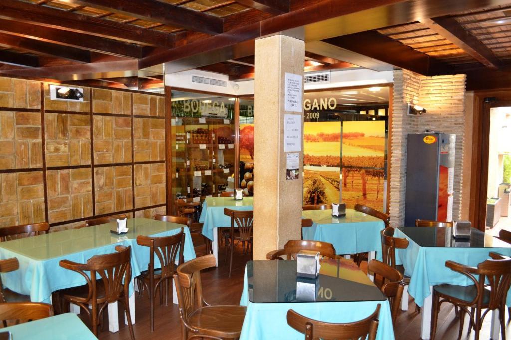 Hostal El Vegano Utiel Exteriér fotografie